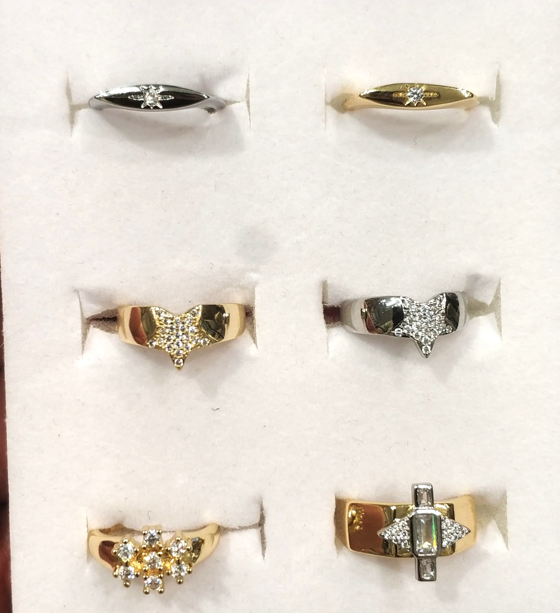 Serçe Parmak Yüzüğü